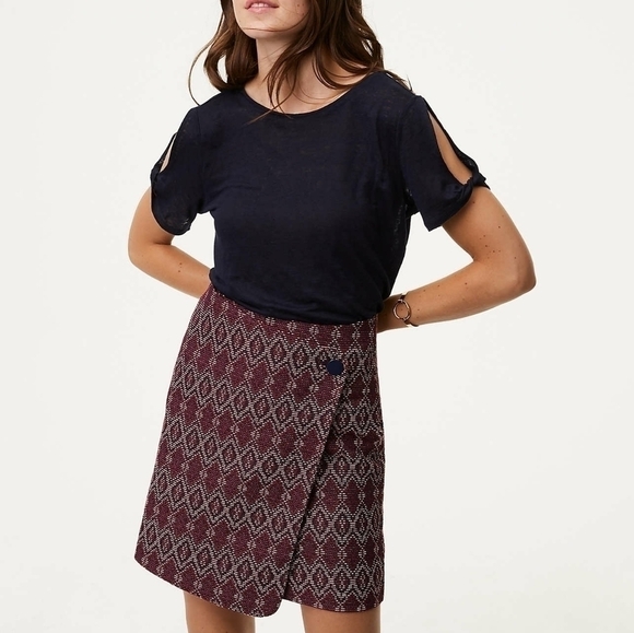 Loft Diamond Button Wrap Red Skirt, Size 4, 8 - Picture 2 of 8